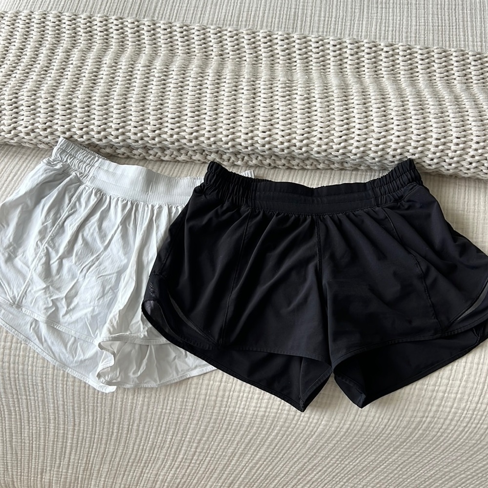 Lululemon Size 6 Hotty Hot Shorts